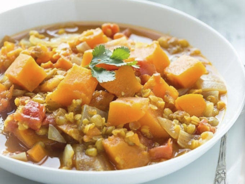 Easy Sweet Potato and Lentil Curry
