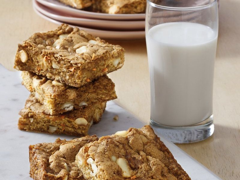  Sweet Potato Blondies with White Chocolate and Macadamia Nuts